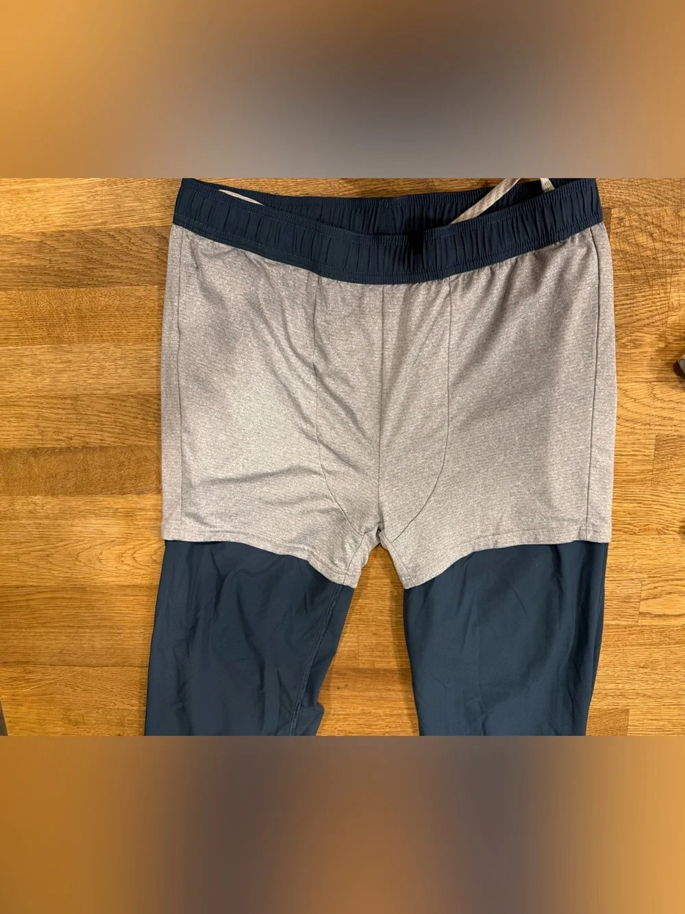 Vuori Mens Kore Joggers in Ink